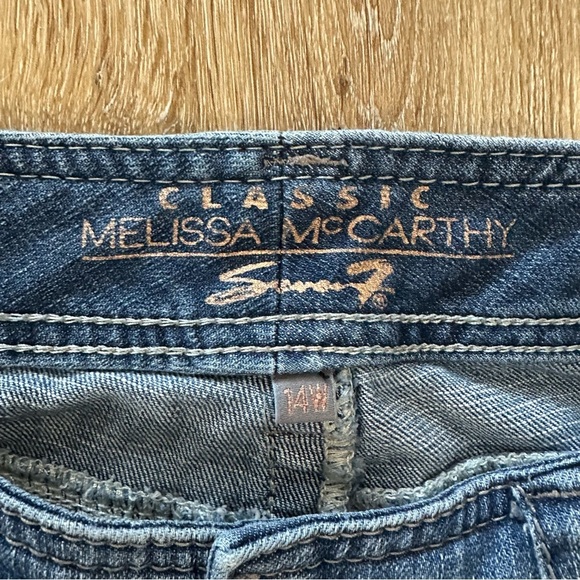 Seven7 Melissa McCarthy Classic Medium Wash Straight Leg Cropped Jean Sz 14W GUC - Picture 3 of 7